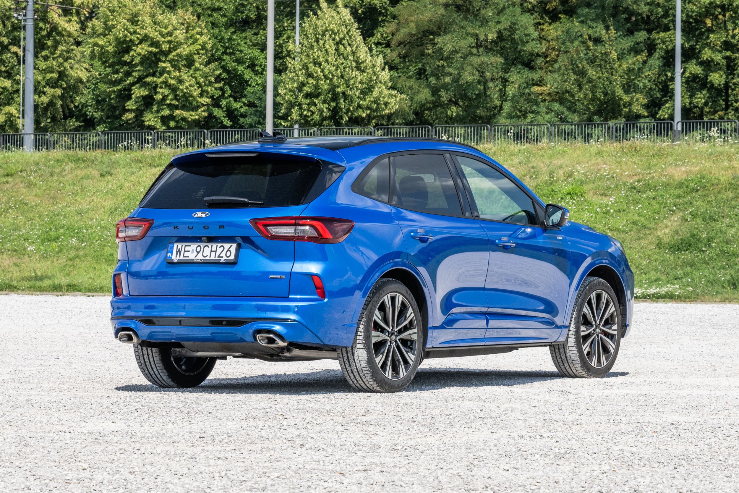 Ford Kuga - prawy tyl