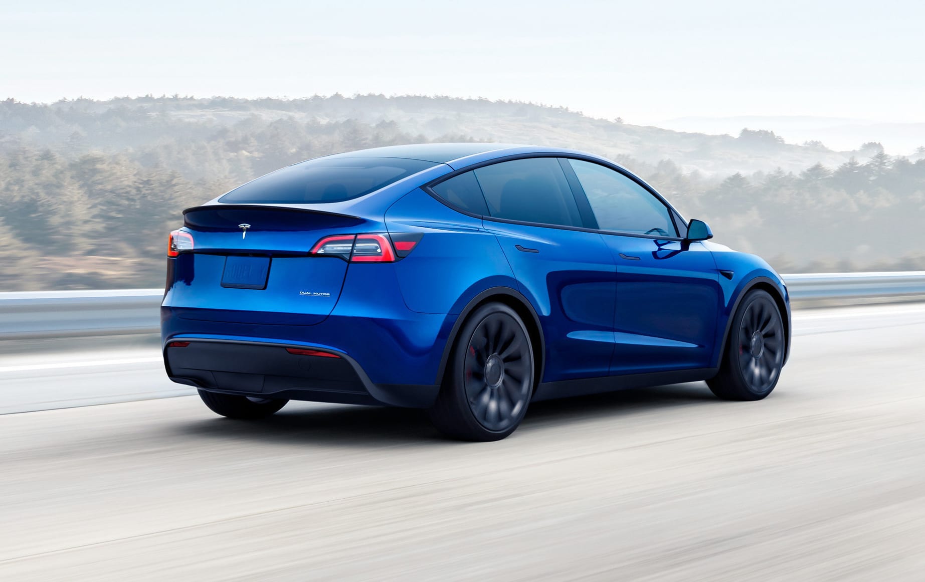 tesla model y tył