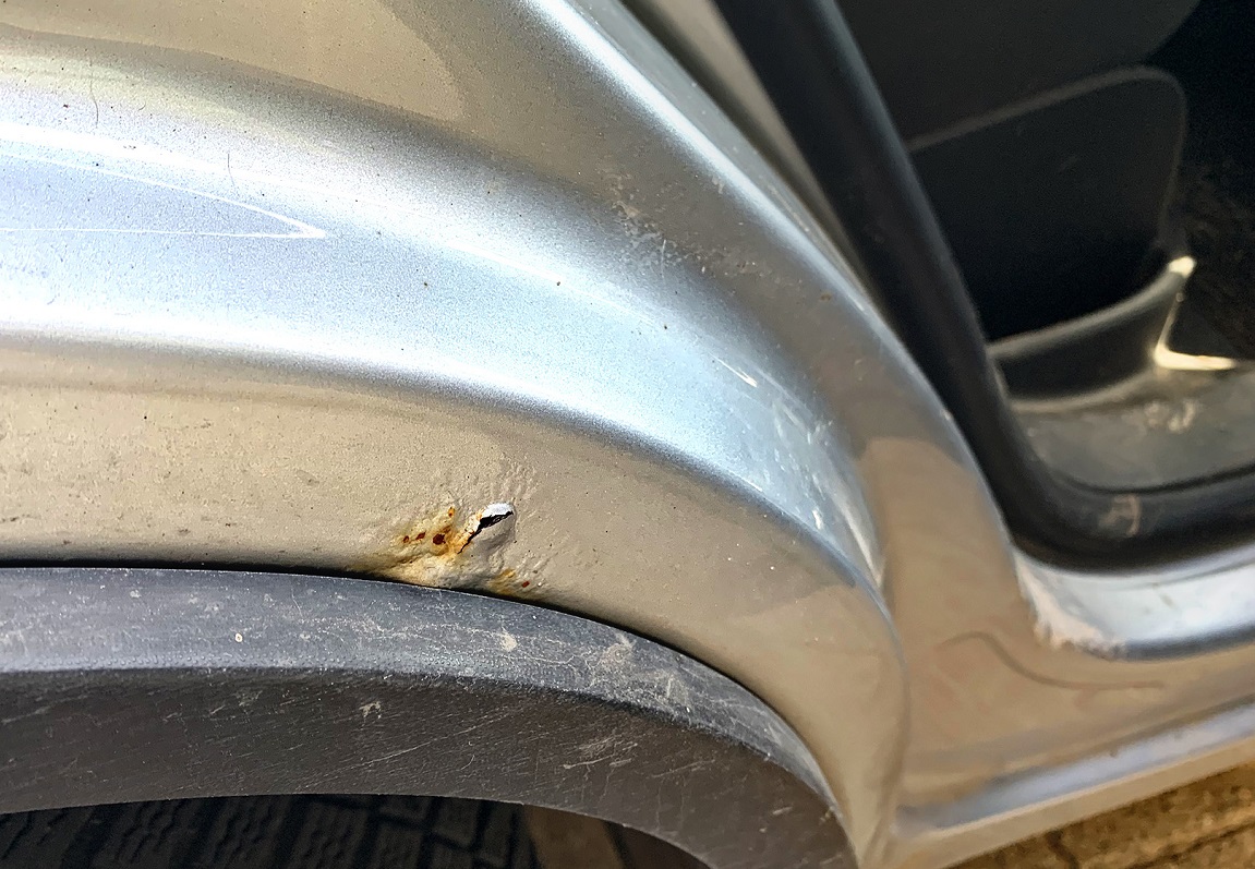 zapuszczone auto_korozja