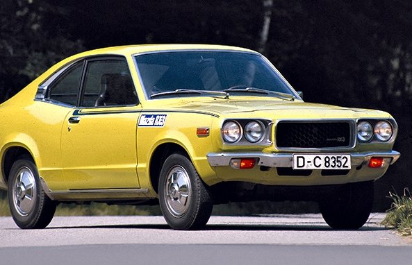 Mazda RX-3 – przód