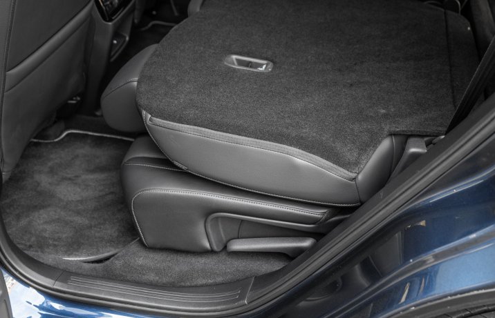 Honda CR-V - składanie kanapy