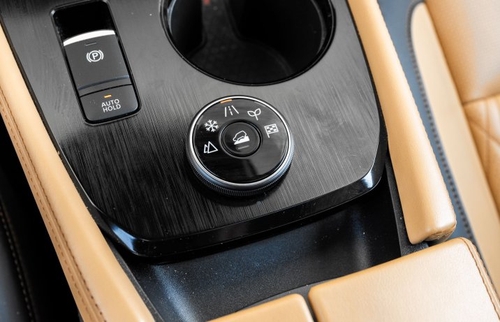 Nissan X-Trail - pokrętło trybów jazdy