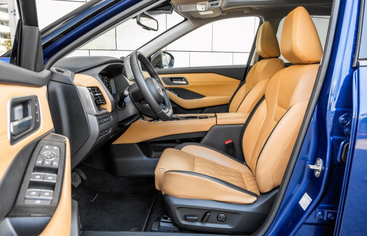 Nissan X-Trail - fotele