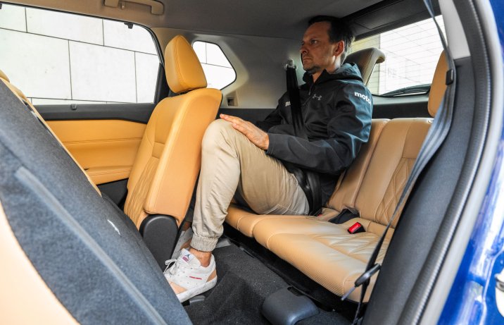Nissan X-Trail - trzeci rząd siedzeń