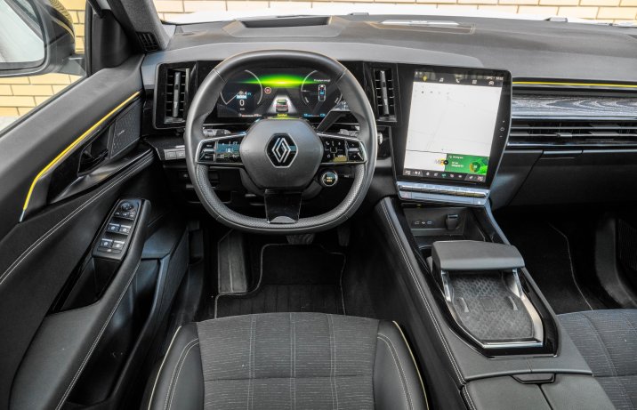 Renault Austral - kokpit