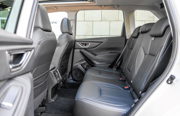 Subaru Forester - kanapa