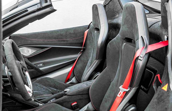 McLaren 750S Spider (2024) – fotele