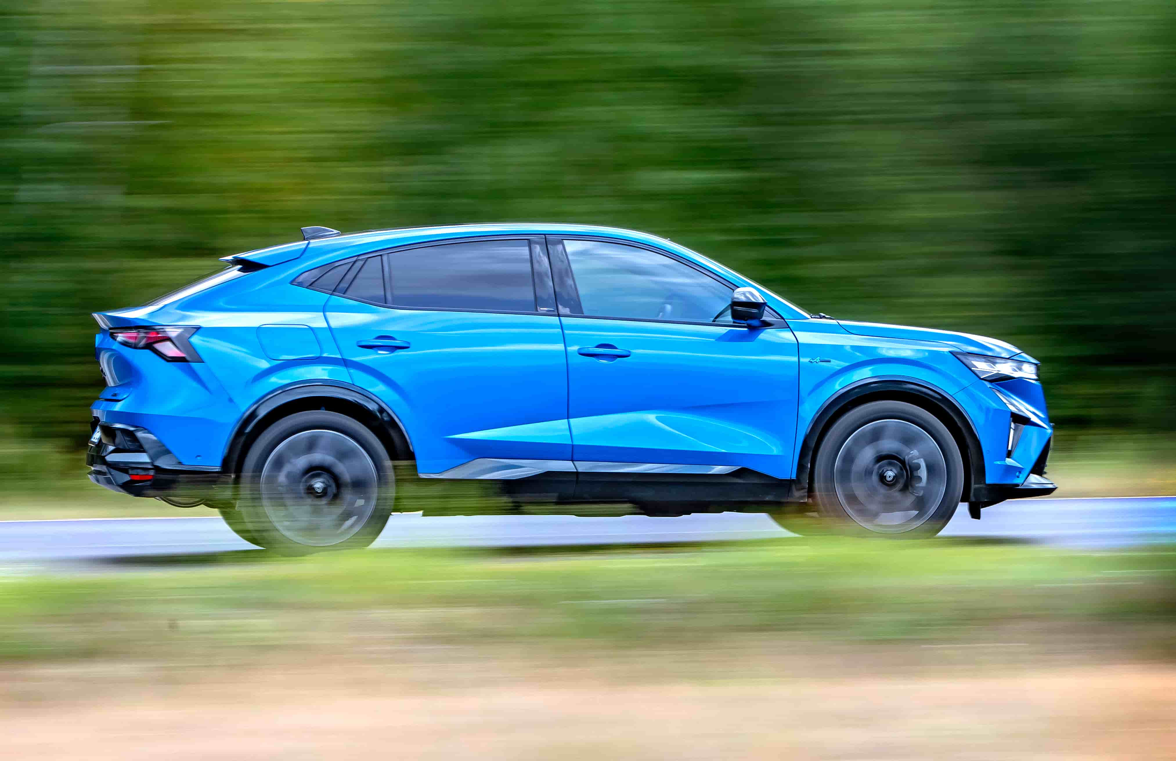 Renault-Rafale-E-Tech-full-hybrid-200-2024-test-bok