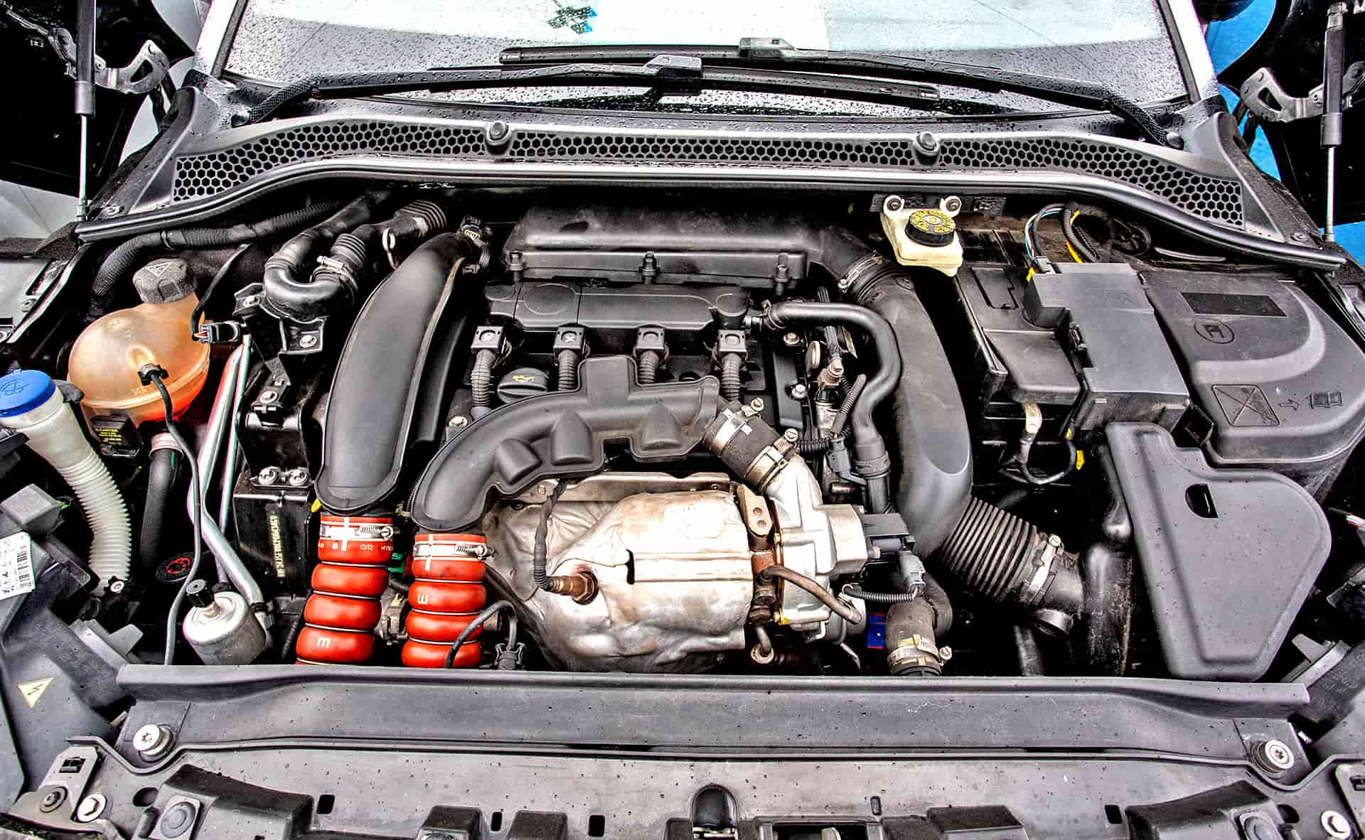 Peugeot RCZ silnik 1.6 THP