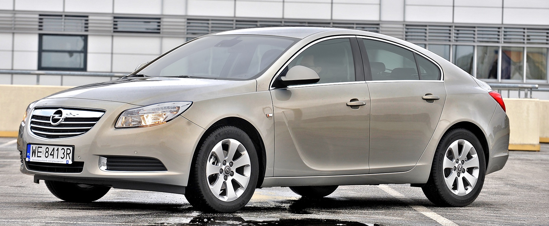 tanie uzywane auta klasy sredniej_opel insignia