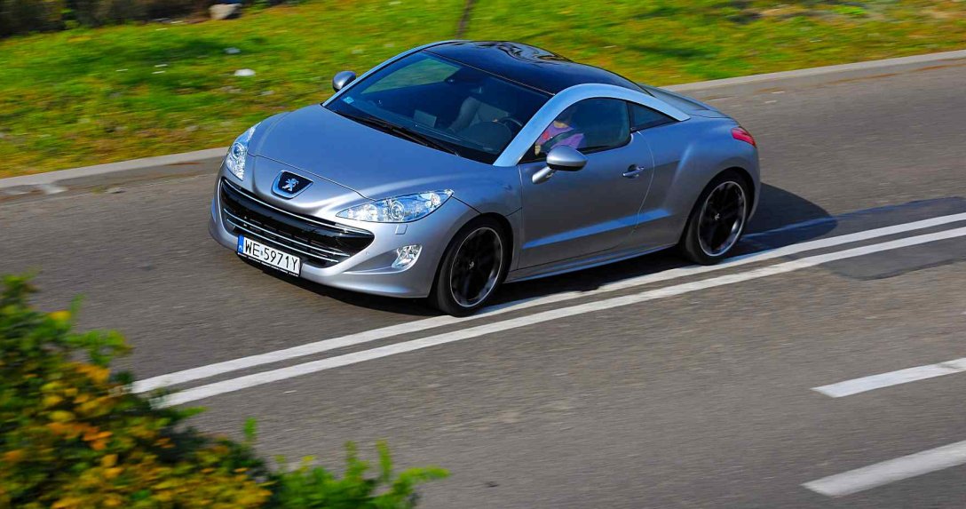 Peugeot RCZ –przód, z góry