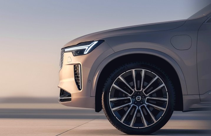 2025 Volvo XC90