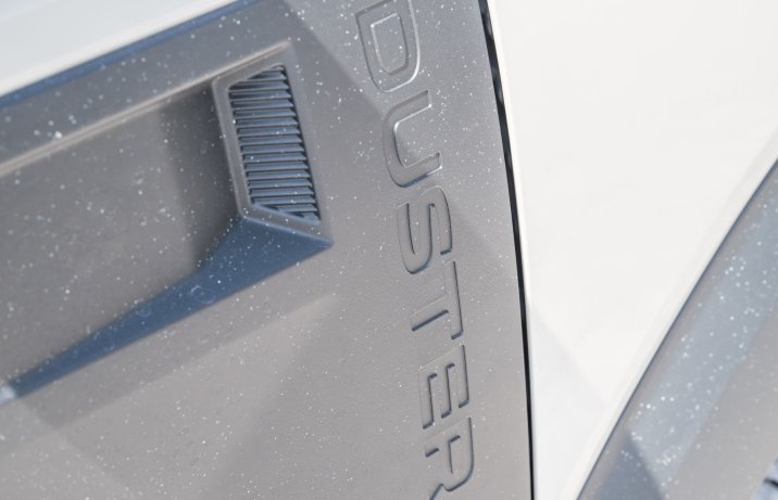 Dacia Duster - tworzywo