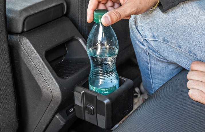 Dacia Duster - cupholder