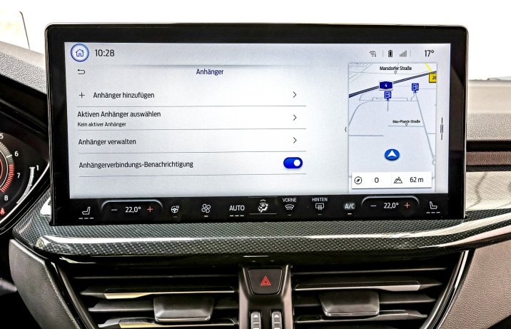Ford Focus Kombi (2024) - system operacyjny