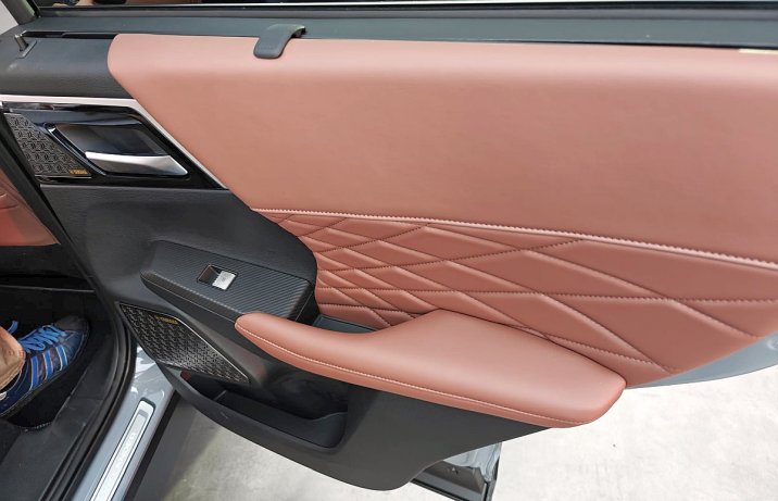 2025 Mitsubishi Outlander PHEV