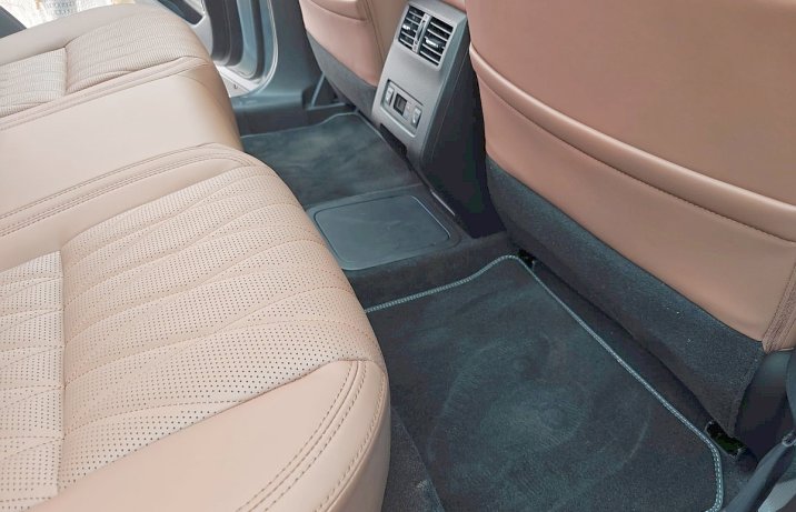 2025 Mitsubishi Outlander PHEV