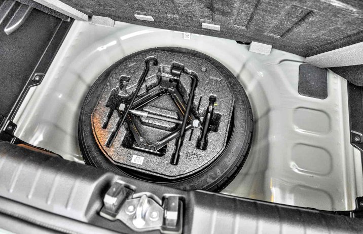 Kia Picanto 1.2 DPI 5 AMT GT Line – bagażnik, koło dojazdowe