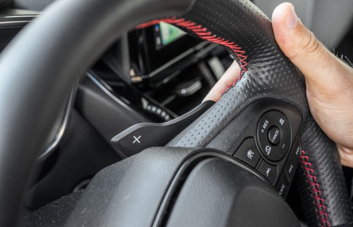 Toyota Corolla TS Kombi - łopatki