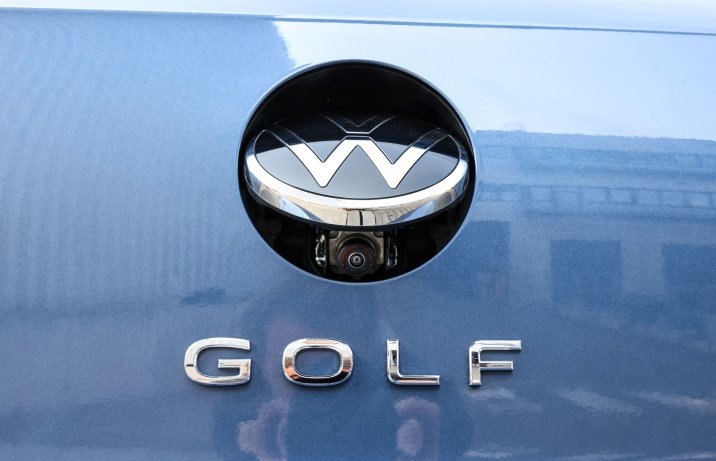 Volkswagen Golf - kamera