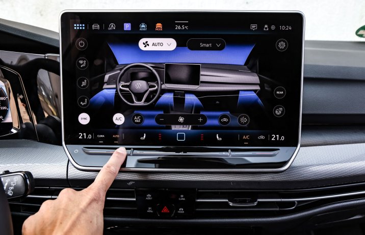 Volkswagen Golf - ekran