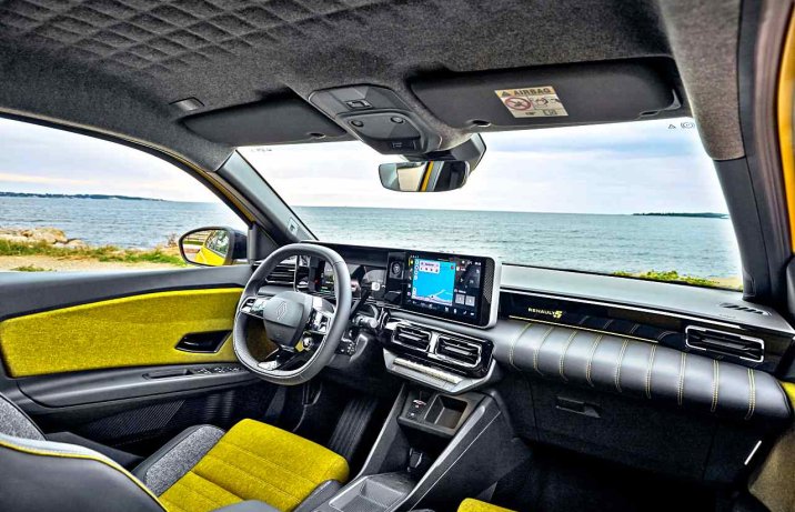 Renault 5 E-Tech 100% Electric 2024 – deska rozdzielcza