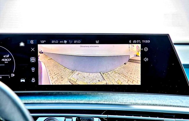 Peugeot 3008 Hybrid 1.2 e-DCS6 GT – kokpit, wyświetlacz, widok z kamery