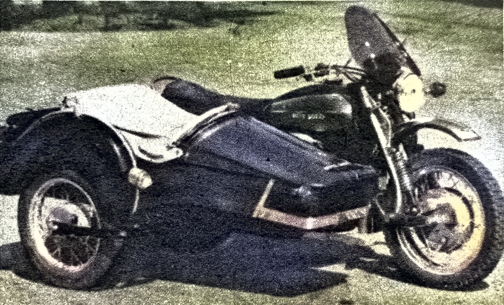 Motor Retro nr 50 z roku 1974_Mot Guzzi z wozkiem