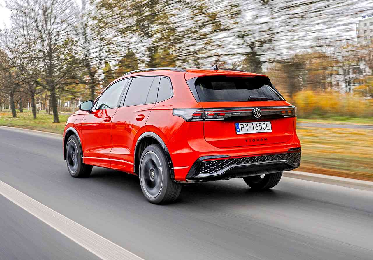 Volkswagen Tiguan III 1.5 eHybrid R Line – tes, tył