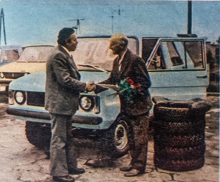 Motor Retro nr 37 z roku 1976_Tarpan