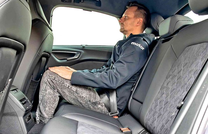 Audi A5 Limousine TFSI quattro S tronic – kanapa