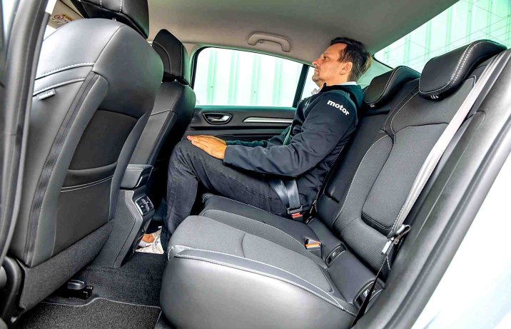 Renault Megane GrandCoupe 1.3 TCe (2024) – kanapa