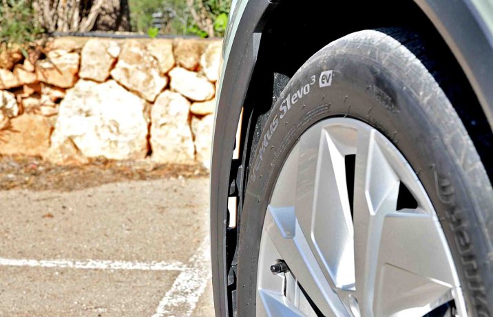 Skoda Elroq 2024 – osłona błotnika