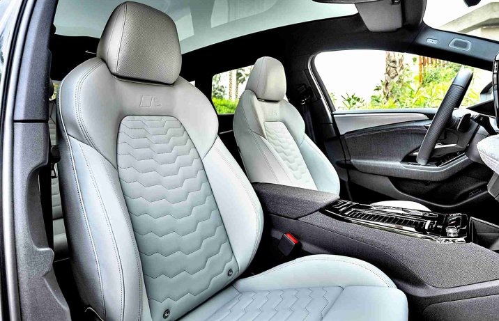 Audi A6 e-tron (2024) – wnętrze, fotele