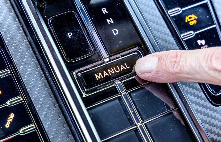 Aston Martin Vantage – skrzynia biegów