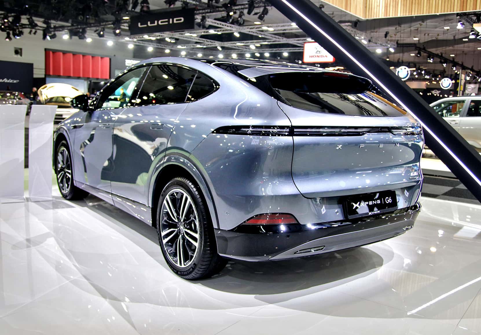 xpeng g6 tył
