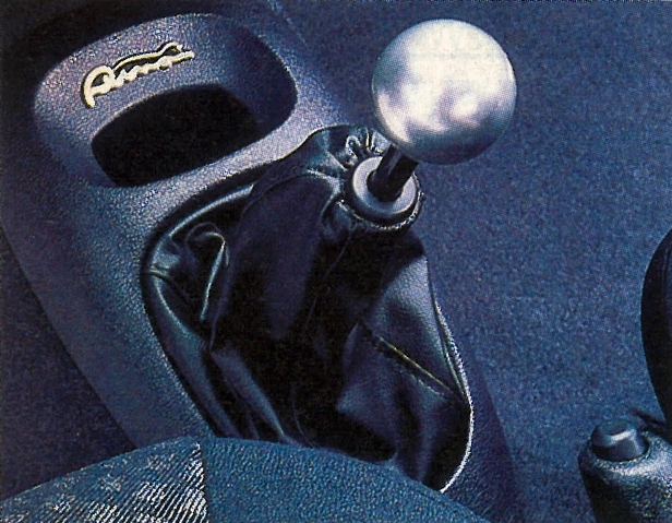 ford puma I z 1997 roku – drążek zmiany biegów