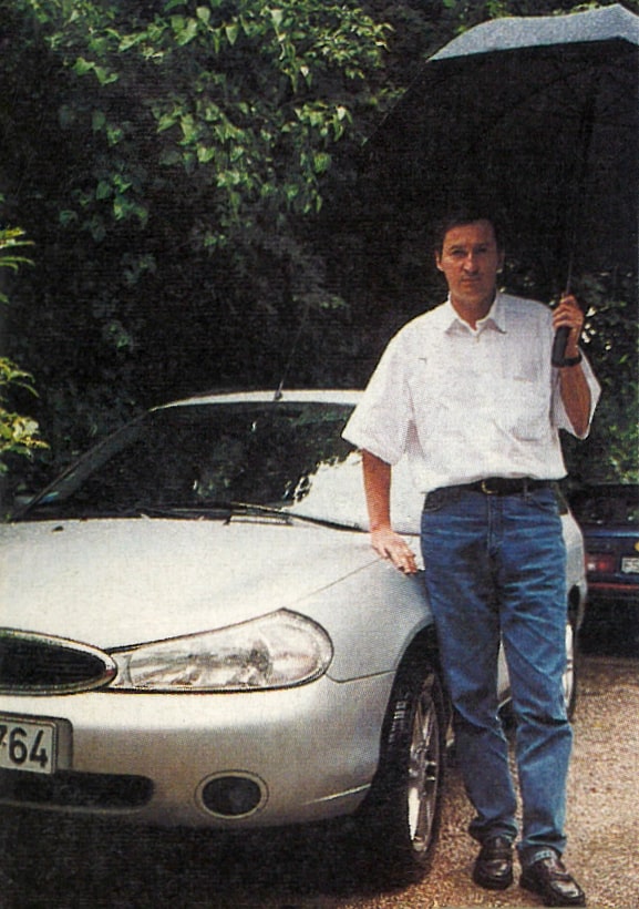 tomasz jara przy fordzie mondeo