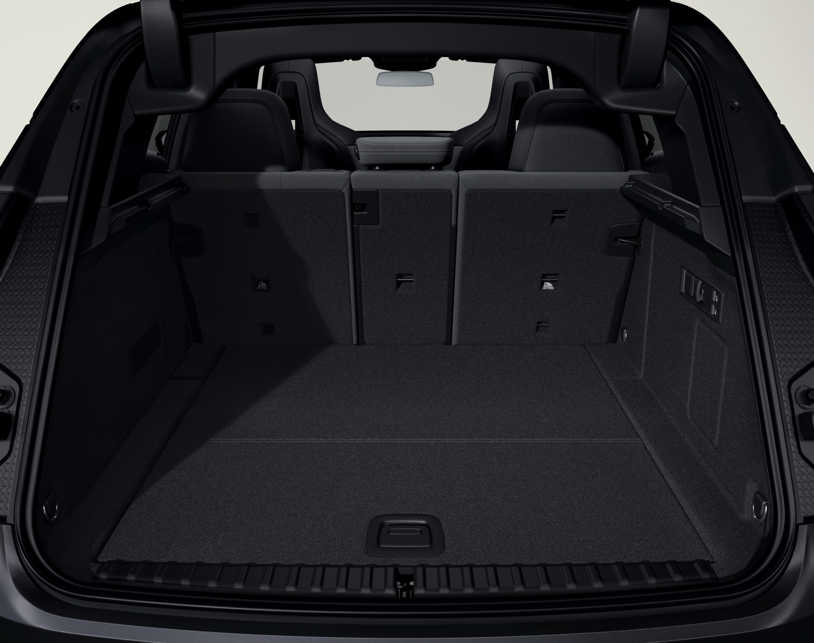 bmw-iX-bagaznik