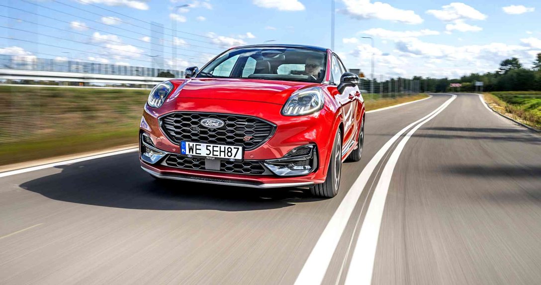 Ford Puma ST 1.0 EcoBoost Hybrid – przód