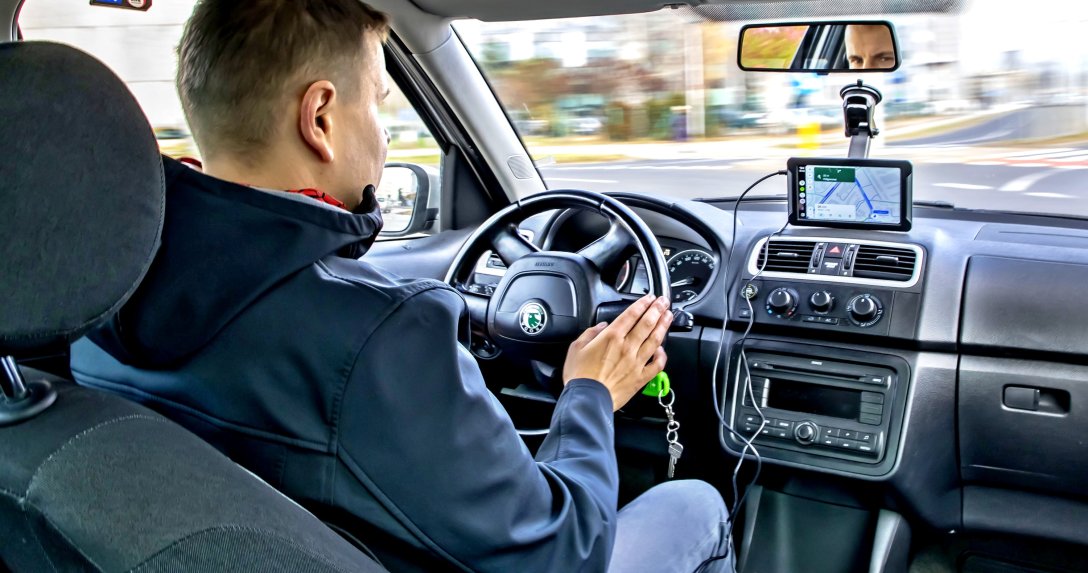 Test taniej stacji multimedialnej Gearelec CP7