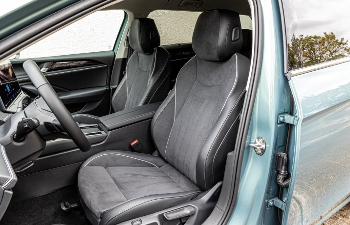 Volkswagen Passat Variant - fotele