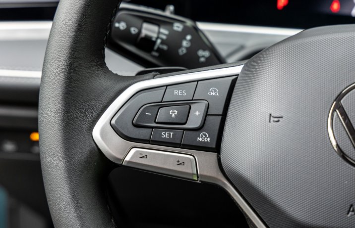 Volkswagen Passat Variant - przyciski