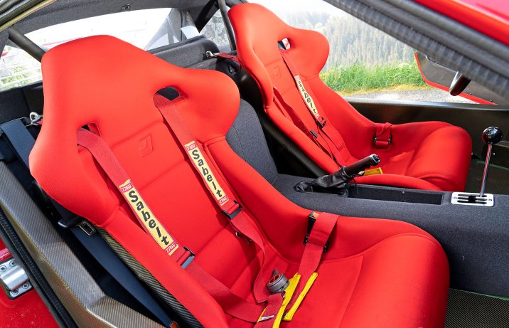 Ferrari F40 – fotele