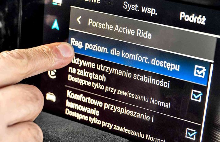Porsche Taycan Turbo GT – zawieszenie, ekran z  ustawieniami