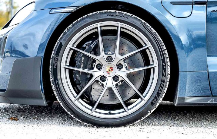 Porsche Taycan Turbo GT – felga i tarcza hamulcowa