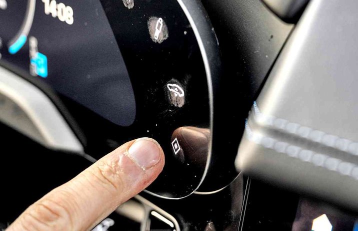 Porsche Taycan Turbo GT – klawisz do spersonalizowania