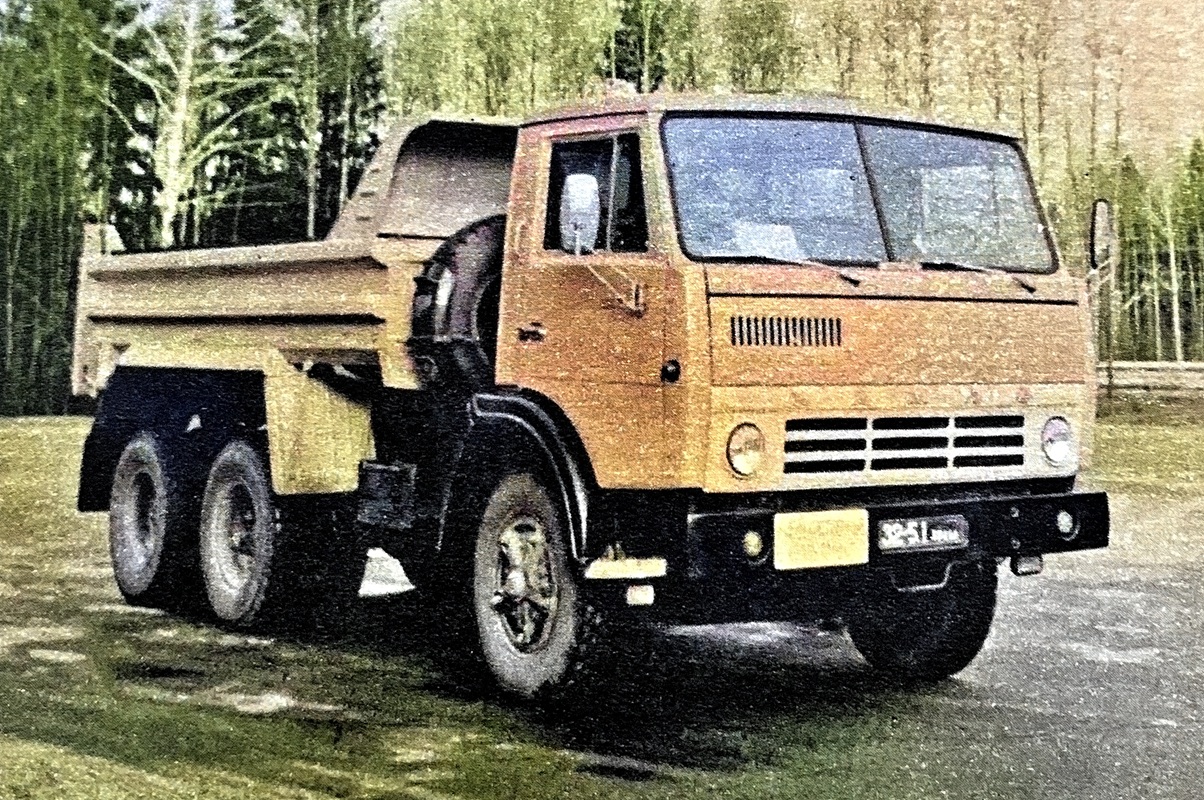 Motor 6 z roku 1975 Kamaz