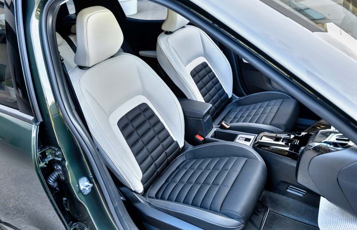 Citroen C3 Aircross 2025 – fotele