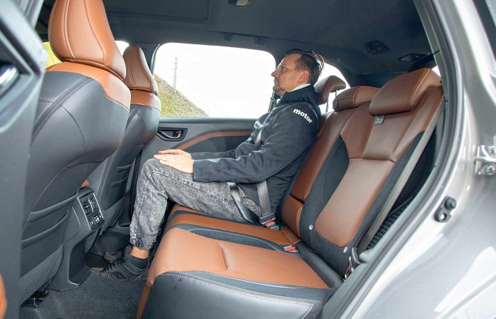 Subaru Forester VI 2.0i-L e-Boxer Platinum First Edition – kanapa